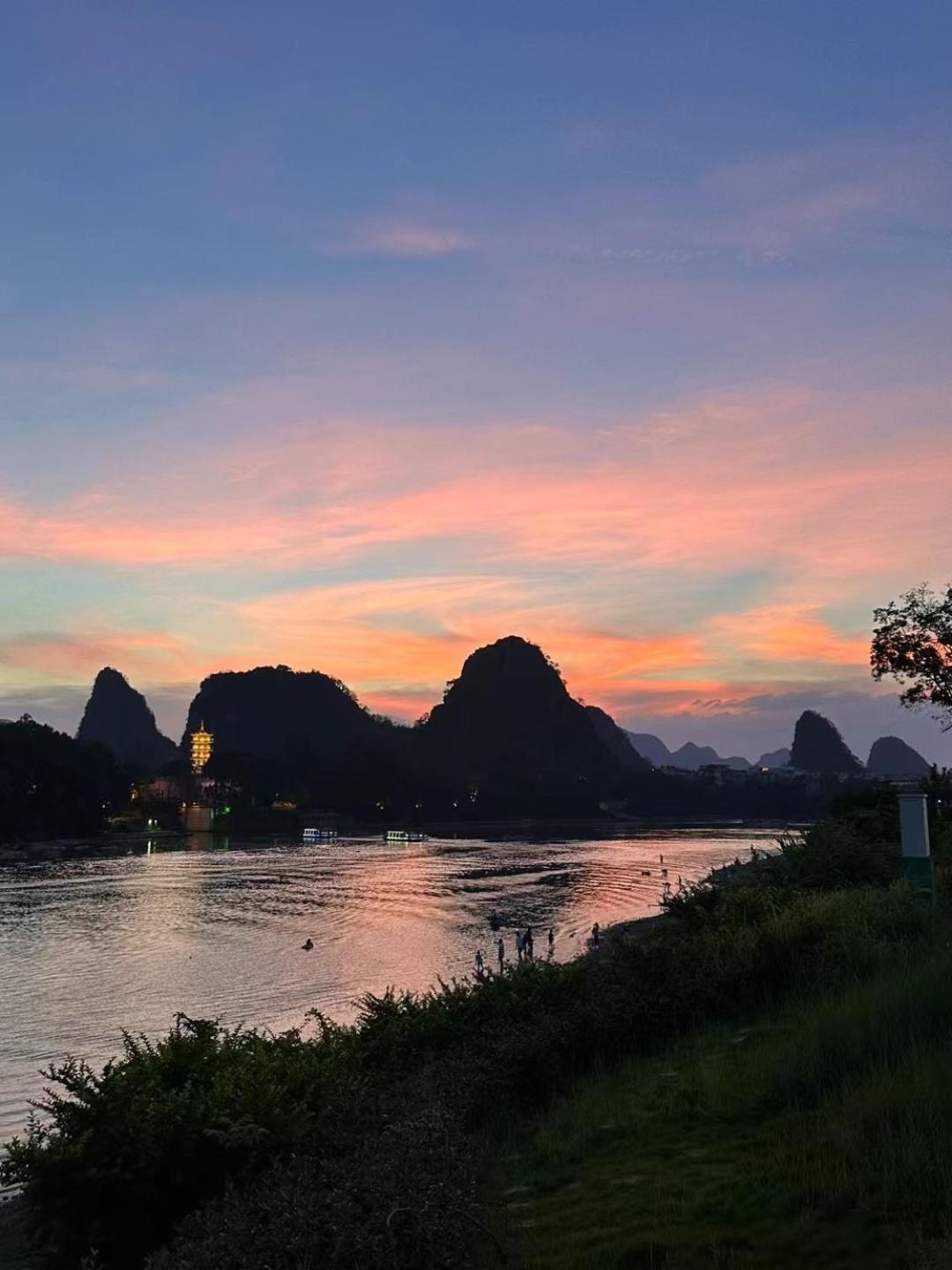 Li River Resort Villa Hotel Guilin Exterior photo